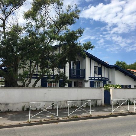 Haritza Panzió Anglet Kültér fotó